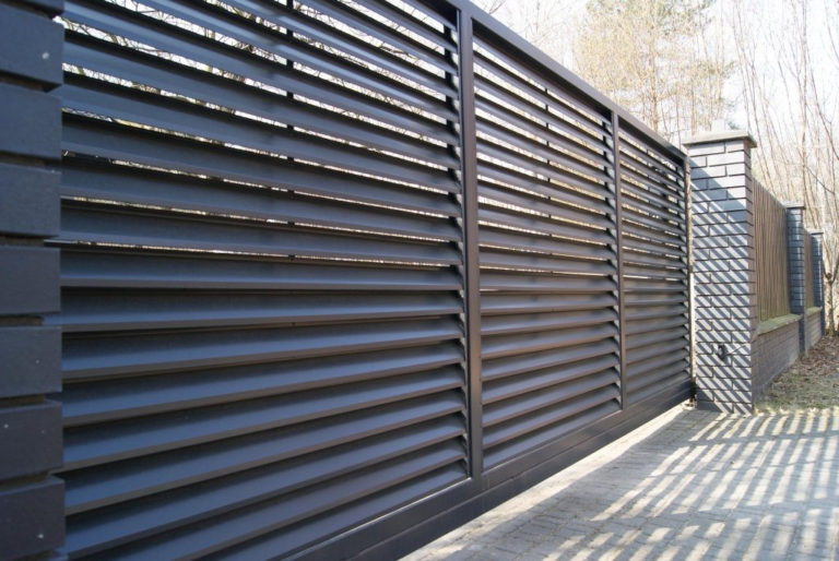 fence_blinds_2